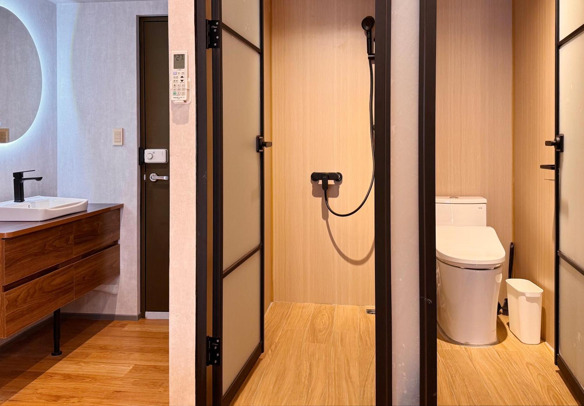 Urban Abode Apartment 1 Taipei Bagian luar foto